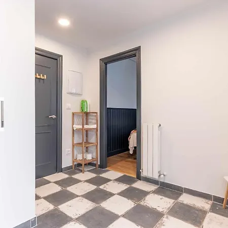 Kuia Con Vistas Frontales A La Ria De Bilbao Cerca Del Metro Apartman Erandio