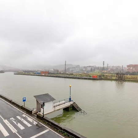 Apartament Kuia Con Vistas Frontales A La Ria De Bilbao Cerca Del Metro