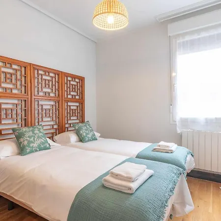 Apartament Kuia Con Vistas Frontales A La Ria De Bilbao Cerca Del Metro *